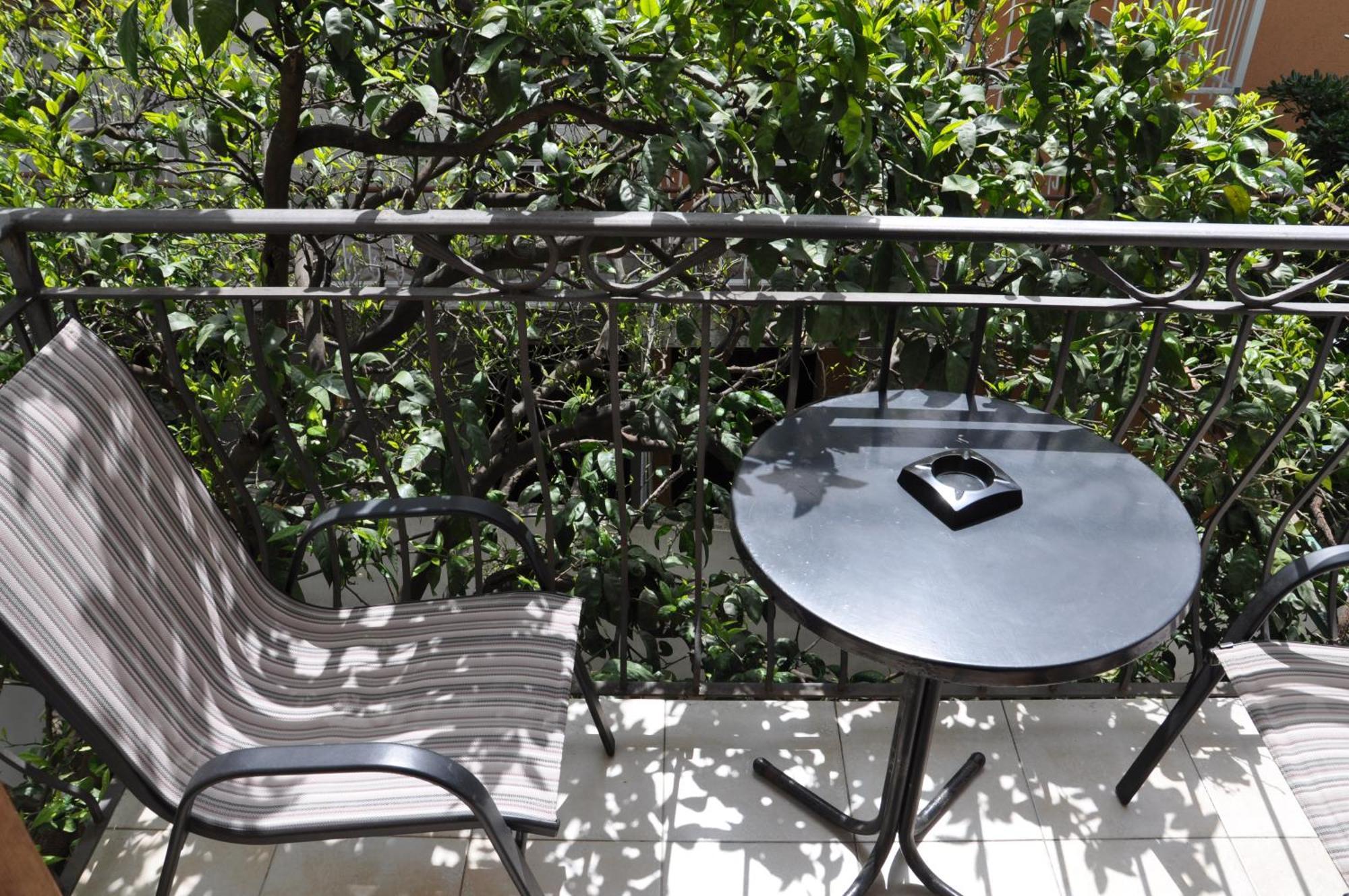 בודווה Guest House Damjana מראה חיצוני תמונה