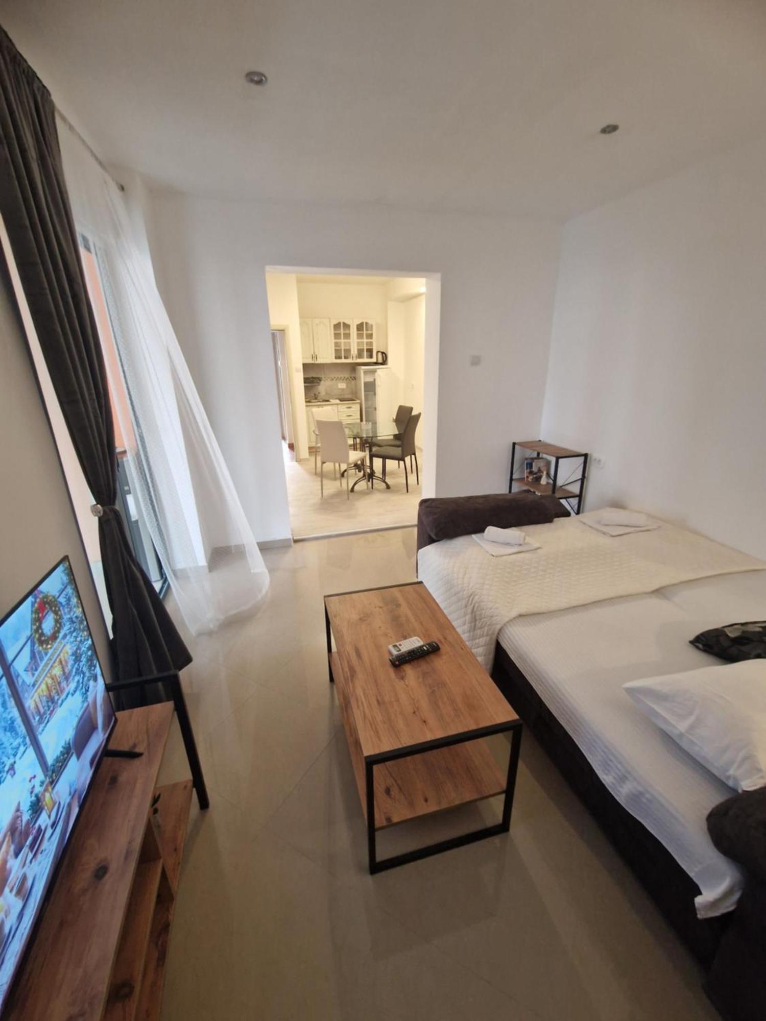בודווה Guest House Damjana חדר תמונה