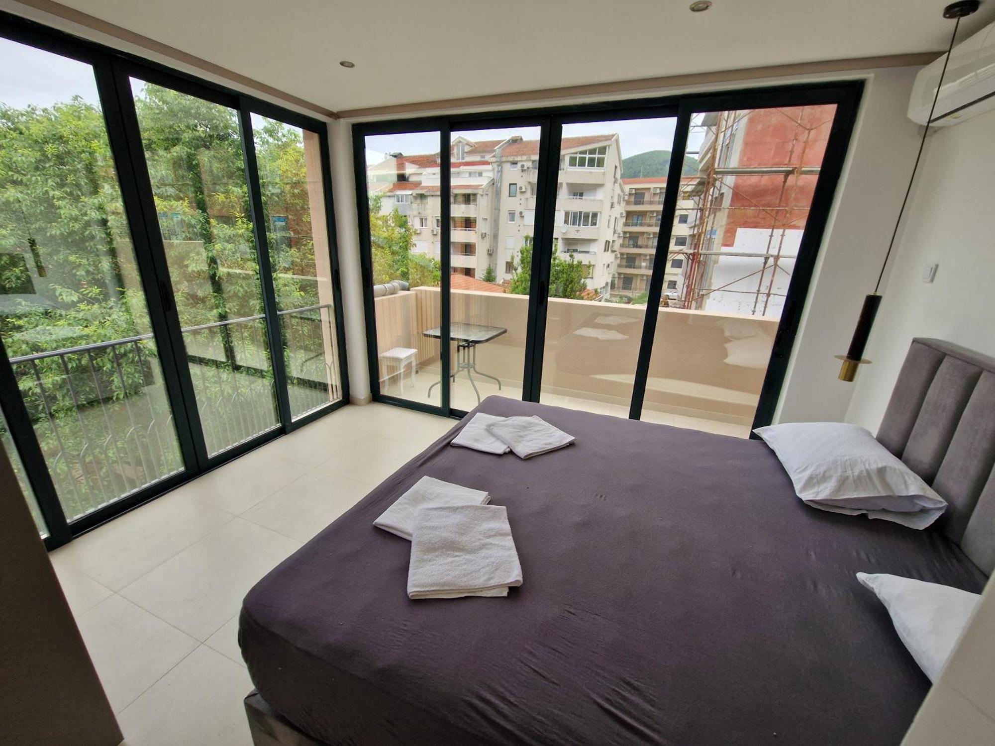 בודווה Guest House Damjana מראה חיצוני תמונה